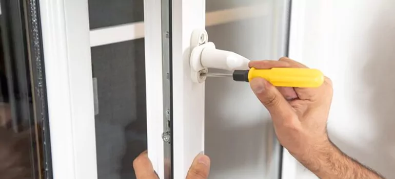 Casement Window Handle Replacement in Southchase, FL