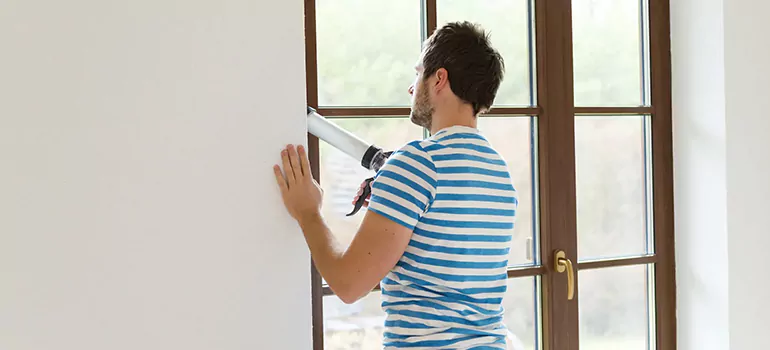 Outdoor Waterproof Caulk in Southchase, FL