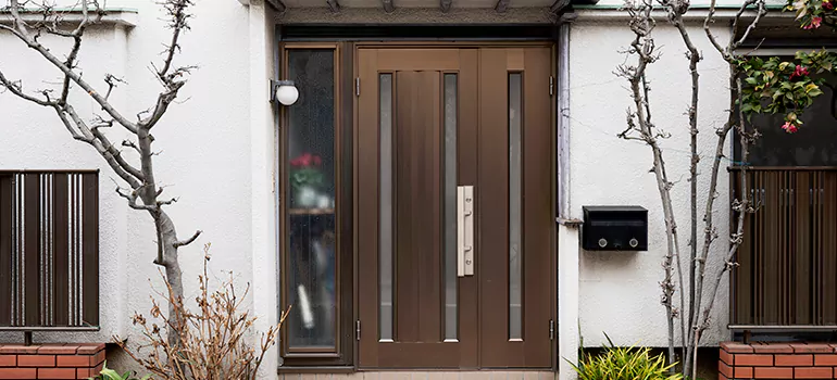 Auto Door Panel Repair in Southchase, FL